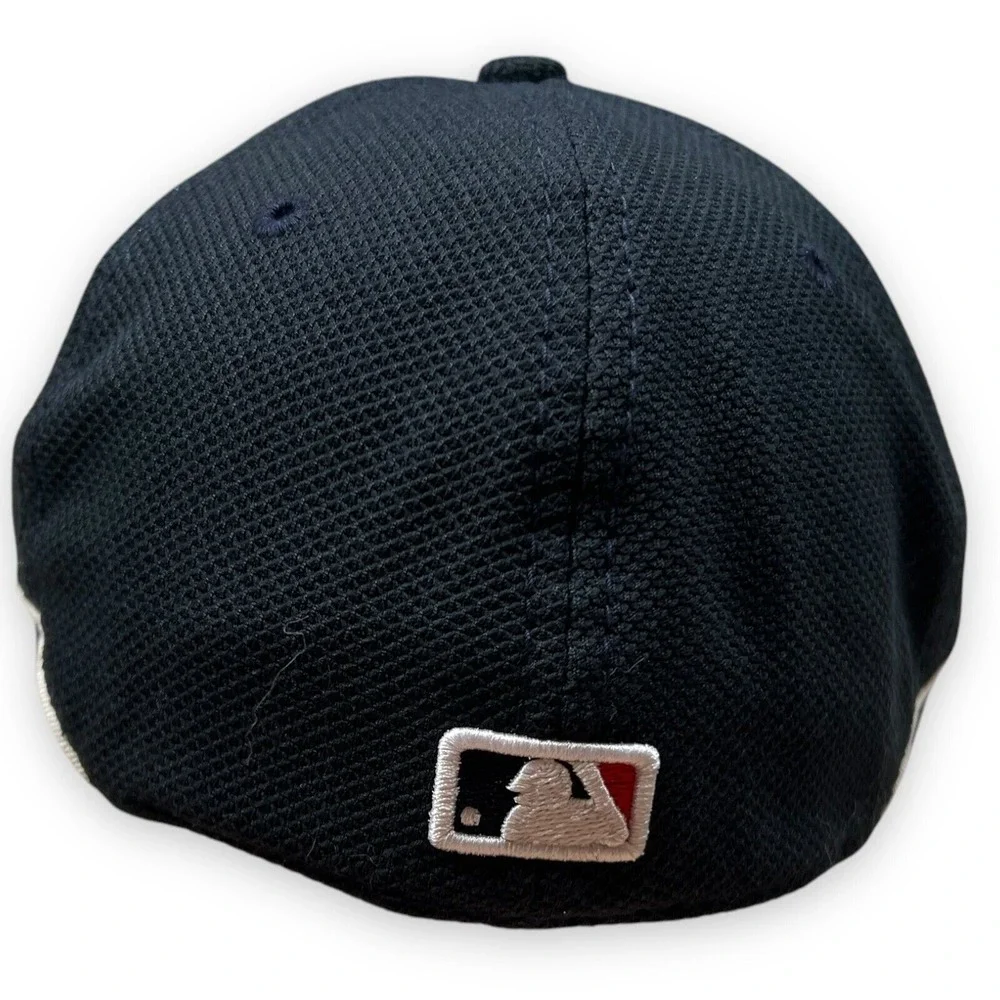 VTG New York Yankees Hat Small Medium 2005 Batting‎ Practice New Era Blue Box